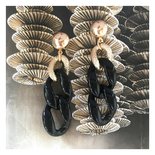 Oorbellen ketting zwart