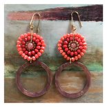 Oorbellen resin nude koraal