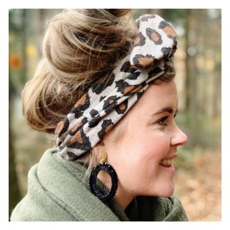 Oorbellen kraal raffia blauw