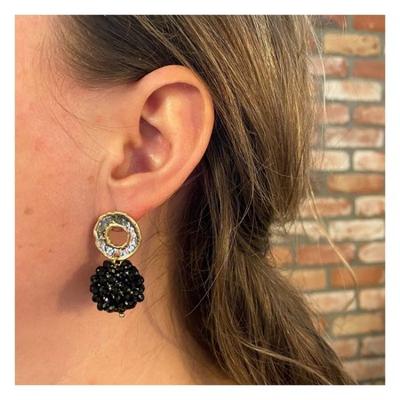 Oorbellen mini candy zwart
