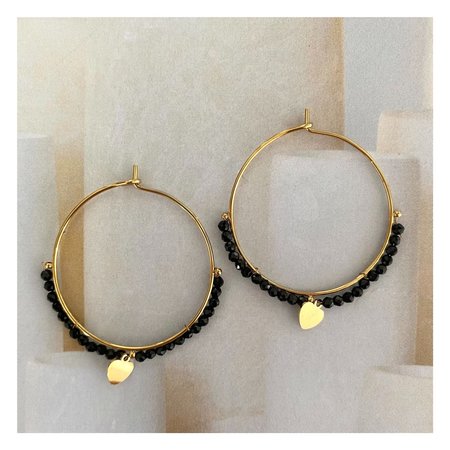 Oorbellen beads zwart hart